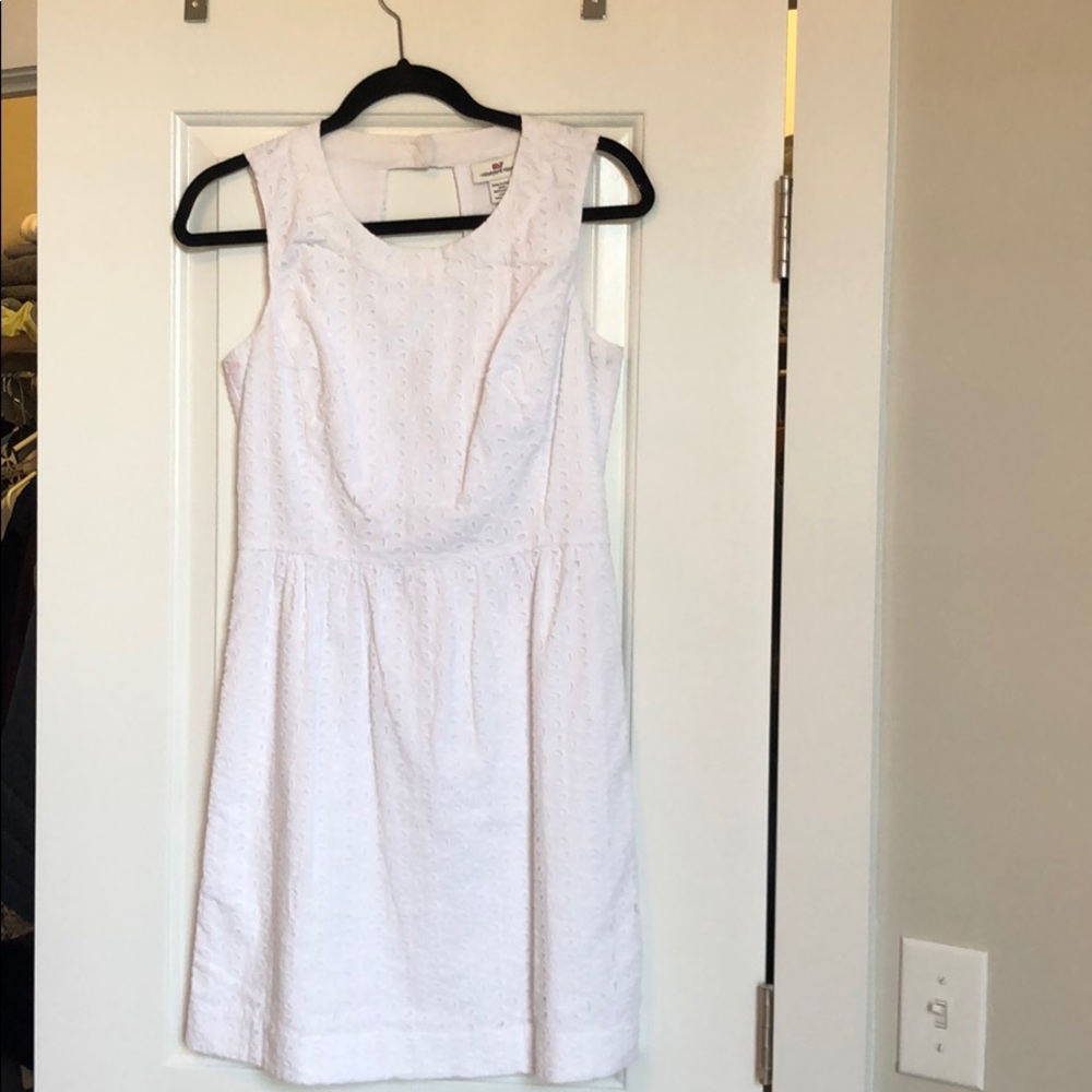 White vineyard vines dress